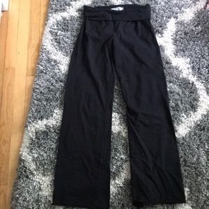 delias size medium black yoga pants